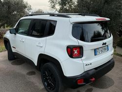 Bianco Usata 2016 Jeep Renegade Trailhawk SUV | 17.000 € (Molto cara)