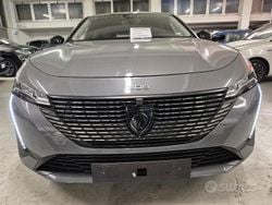 Grigio Usata 2024 Peugeot 308 Allure Tre volumi | 18.900 € (Super prezzo)