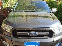 Grigio Usata 2017 Ford LTD SUV | 25.000 €