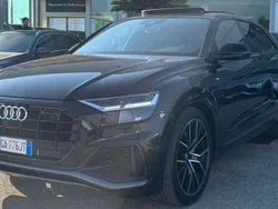 Usata 2019 Audi Q8 Sport SUV | 61.900 € (Buon prezzo)