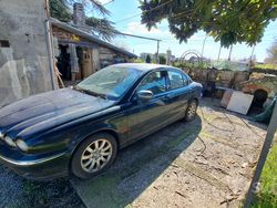 Blu Usata 2002 Jaguar X-type Tre volumi | 1000 € (Super prezzo)