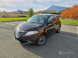 Marrone Usata 2013 Lancia Ypsilon Gold Due volumi | 5900 € (Buon prezzo)
