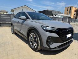 Grigio Usata 2024 Audi Q4 Sportback e-tron S-Line SUV | 44.900 € (Buon prezzo)