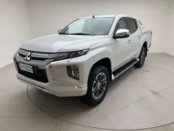 Bianco Usata 2022 Mitsubishi L200 Top Pick-up | 48.200 €