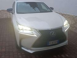 Usata 2016 Lexus NX300h Sport Line SUV | 14.500 €