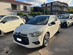 Bianco Usata 2015 DS Automobiles DS4 So Chic Tre volumi | 9900 € (Molto cara)