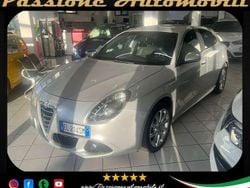Grigio Usata 2012 Alfa Romeo Giulietta Exclusive Tre volumi | 5490 € (Buon prezzo)