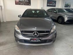 Grigio Usata 2017 Mercedes A200 Tre volumi | 15.490 € (Buon prezzo)