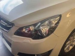 Bianco Usata 2010 Subaru Legacy Trend Station wagon | 7000 €