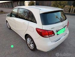 Bianco Usata 2017 Mercedes B180 Business Monovolume | 12.900 € (Buon prezzo)
