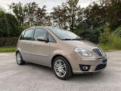 Oro Usata 2010 Lancia Musa S Monovolume | 4900 € (Cara)