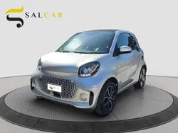 Argento Usata 2021 Smart ForTwo Electric Drive Passion Due volumi | 8990 € (Super prezzo)