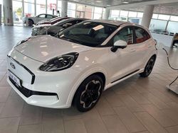 Frozen white Nuova 2025 Ford Puma Gen-E Premium SUV | 20.950 € (Ottimo prezzo)