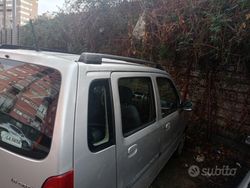 Grigio Usata 2005 Opel Agila Due volumi | 1300 € (Ottimo prezzo)