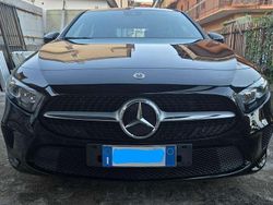 Nero Usata 2022 Mercedes A180 Edition Tre volumi | 28.000 € (Buon prezzo)