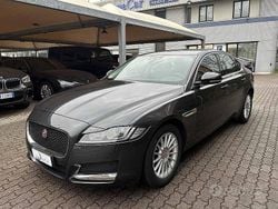 Grigio Usata 2019 Jaguar XF Pure Tre volumi | 18.900 € (Buon prezzo)