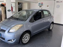 Usata 2011 Toyota Yaris Sol Tre volumi | 3350 € (Buon prezzo)