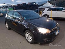 Nero Usata 2011 VW Golf VI Tre volumi | 5750 € (Ottimo prezzo)