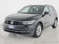 Nero Usata 2023 VW Tiguan Life SUV | 28.900 € (Buon prezzo)