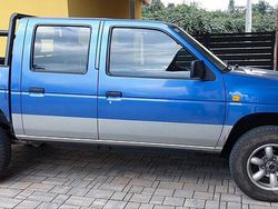 Blu Usata 1998 Nissan King Pick-up | 9000 €