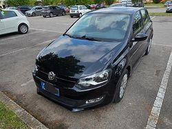 Nero Usata 2013 VW Polo Tre volumi | 6200 € (Buon prezzo)