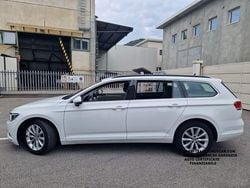 Bianco Usata 2019 VW Passat Business Station wagon | 19.799 € (Cara)
