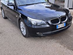 Nero Usata 2008 BMW 520 Tre volumi | 5500 € (Buon prezzo)