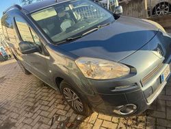 Usata 2012 Peugeot Partner Tepee Active Monovolume | 5500 € (Buon prezzo)