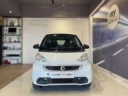 Bianco Usata 2013 Smart ForTwo Coupé Passion Due volumi | 6490 € (Buon prezzo)
