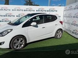 Bianco Usata 2011 Hyundai ix20 Comfort Due volumi | 6499 € (Buon prezzo)