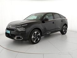 Nero perla Usata 2022 Citroën C4 Shine Due volumi | 18.900 € (Buon prezzo)