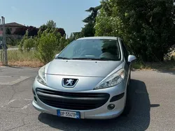 Usata 2008 Peugeot 207 Urban Move Due volumi | 1700 € (Super prezzo)