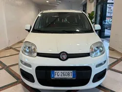 Bianco Usata 2016 Fiat Panda Lounge Due volumi | 6200 € (Buon prezzo)