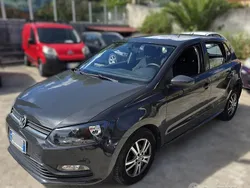 Grigio Usata 2016 VW Polo Trendline Tre volumi | 9400 € (Buon prezzo)