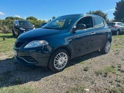 Blu Usata 2016 Lancia Ypsilon Due volumi | 7900 € (Buon prezzo)