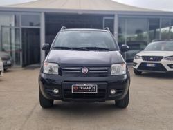 Nero pastello Usata 2012 Fiat Panda 4x4 Climbing Due volumi | 8300 € (Ottimo prezzo)