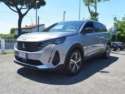 Grigio artense Usata 2023 Peugeot 5008 Allure Monovolume | 23.450 € (Buon prezzo)