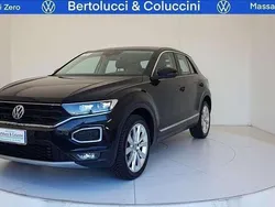 Nero pastello Usata 2020 VW T-Roc Advance SUV | 22.500 € (Buon prezzo)