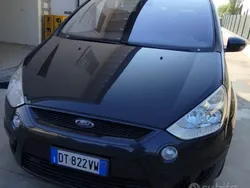 Usata 2009 Ford S-MAX Titanium Monovolume | 2350 € (Buon prezzo)