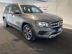 Grigio metallizzato Usata 2022 Mercedes GLB180 Business SUV | 24.900 € (Ottimo prezzo)