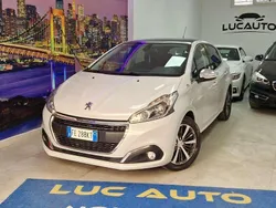 Bianco Usata 2016 Peugeot 208 GT-line Due volumi | 8800 € (Super prezzo)