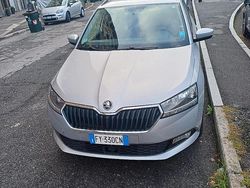 Grigio Usata 2019 Skoda Fabia Due volumi | 11.500 € (Buon prezzo)
