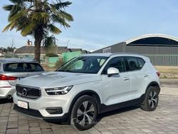 Grigio Usata 2021 Volvo XC40 Inscription SUV | 27.900 € (Buon prezzo)