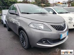Grigio Usata 2022 Lancia Ypsilon Silver Due volumi | 10.900 € (Buon prezzo)