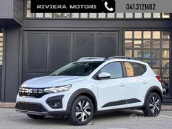 Nero(met.) Nuova 2025 Dacia Sandero Expression Due volumi | 16.990 € (Buon prezzo)