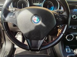 Nero Usata 2010 Alfa Romeo Giulietta Due volumi | 5800 € (Buon prezzo)