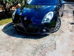 Nero Usata 2016 Alfa Romeo Giulietta Due volumi | 9200 € (Ottimo prezzo)