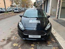 Nero Usata 2014 Ford Fiesta Titanium Tre volumi | 7000 € (Buon prezzo)