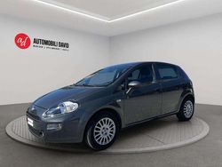 Grigio Usata 2016 Fiat Punto Street Tre volumi | 8800 € (Molto cara)