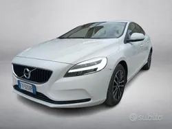 Bianco(met.) Usata 2019 Volvo V40 Business Edition Station wagon | 12.950 € (Buon prezzo)